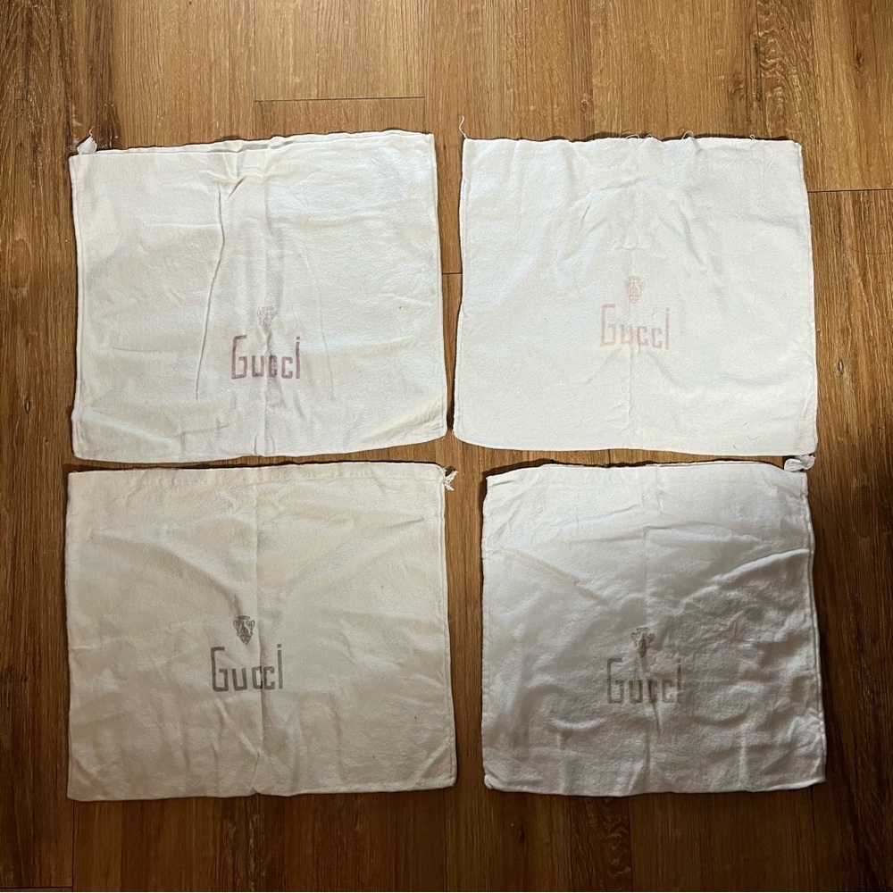 Bundle dust bags